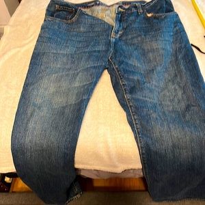 Men's 38x30 loose cut jeans